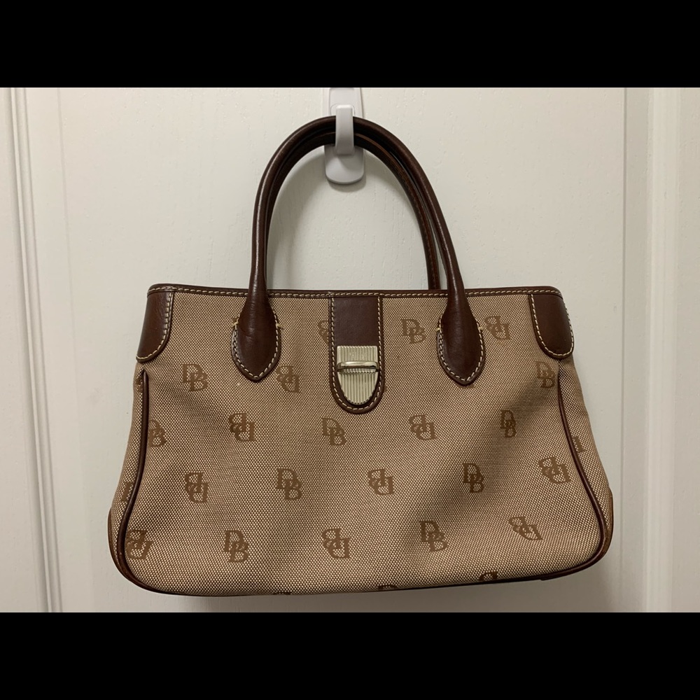Dooney & Bourke handbag